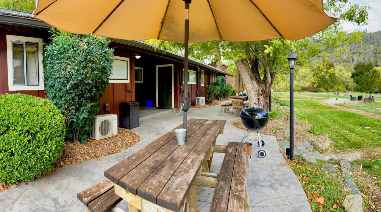 Indian Creek Lodge Douglas City 외부 사진